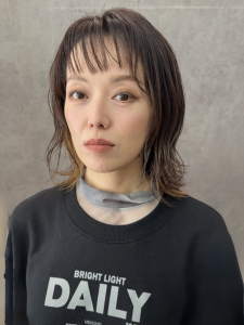人気の美容室・美容院「ソラコ（SORACO）」、「ブレンドロシェル（Blend Roshelle）」を経営するサロングループ「株式会社PEAK－HUNT（ピークハント）」のスタッフ「八尋　智子」